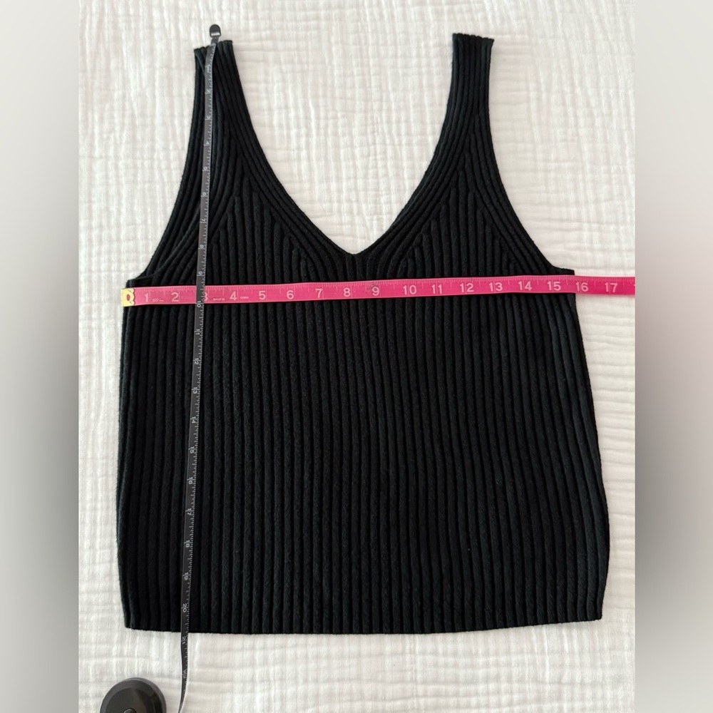 GAP CashSoft Ribbed Cropped Sweater Tank, Petite Medium - Picture 3 of 3